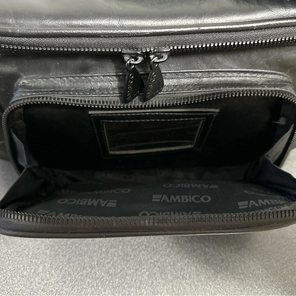 Ambico Signature Series Padded Camera Gear Camcorder Bag VHS-C/8mm (V-4465)